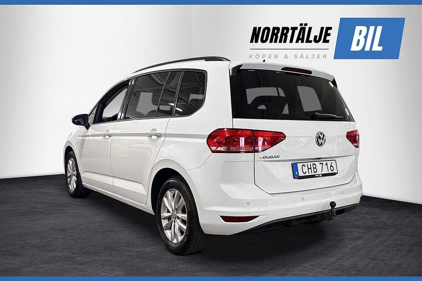 Bild 3 av Volkswagen Touran 7-SITS 1.2 110 HK DRAG VÄRMARE BACKKAMERA CARPLAY PDC