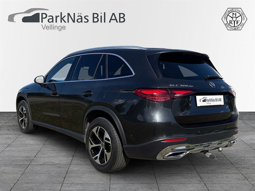Bild 3 av Mercedes-Benz GLC 300 d e 4MATIC de 4M 333hk PANO DRAG LÄDER