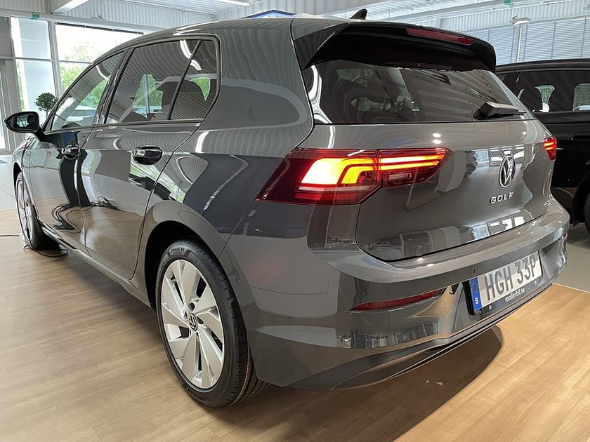 Bild 3 av Volkswagen Golf LIFE eTSI 150Hk DSG7 EDITION