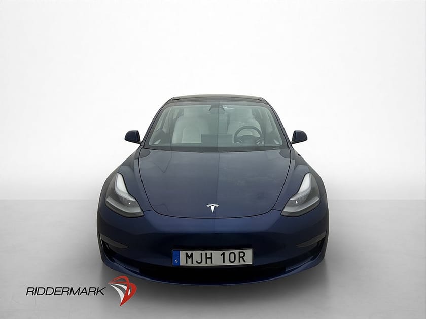 Bild 3 av Tesla Model 3 Long Range AWD Ljus Interiör Pano 1 Brukare