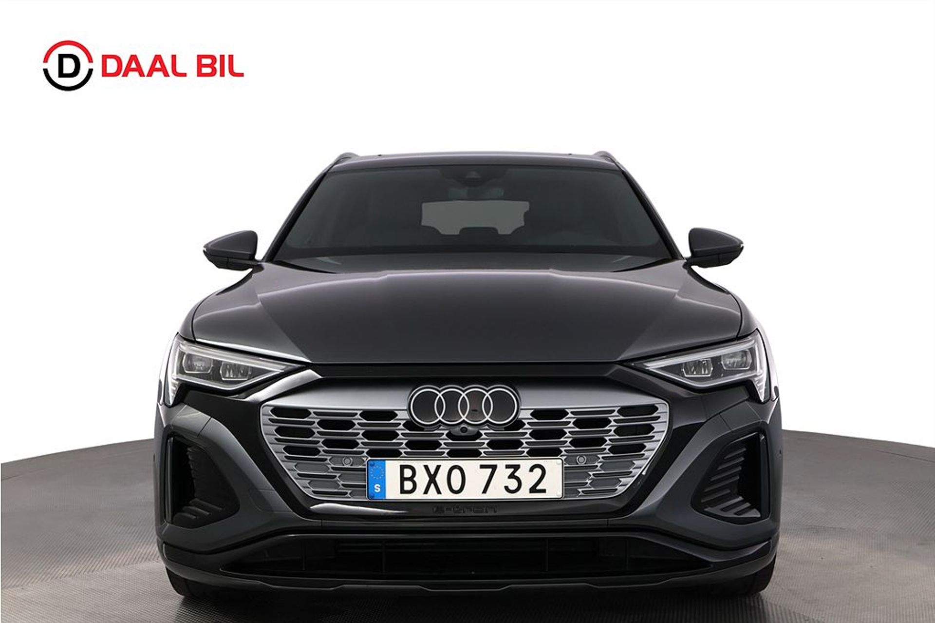 Audi Q8 e-tron 2024, bild 2/10