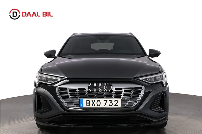 Bild 2 av Audi Q8 Sportback 55 e-tron quattro