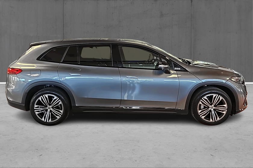 Bilde 4 av Mercedes-Benz EQS SUV 450 4MATIC 4Matic/Burmeister/4hjulsstyring/Pano/HUD/H-Feste
