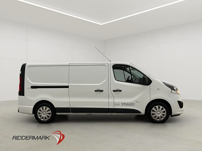 Bild 2 av Opel Vivaro Skåpbil L2 1.6CDTI Värmare Drag B-Kamera V-Inredd Moms