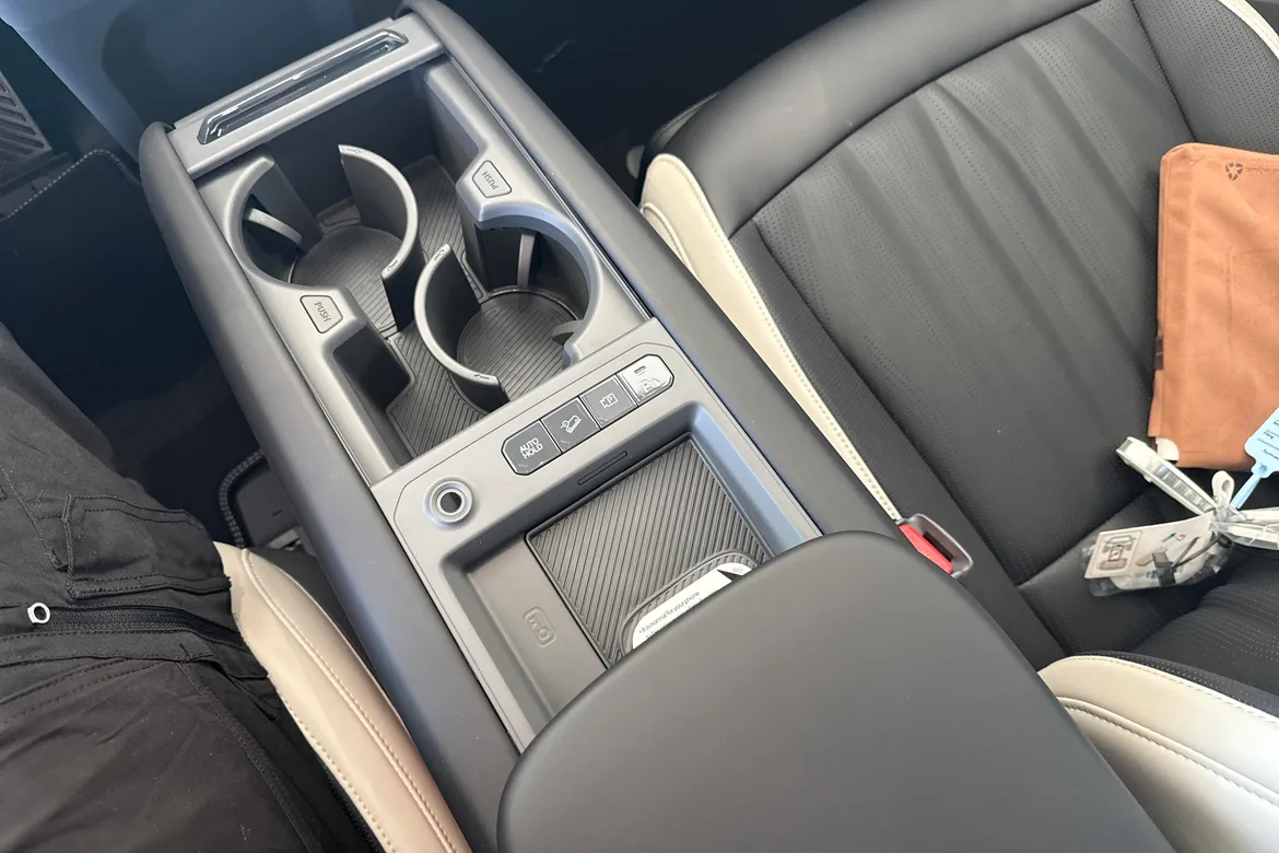 picture of a car