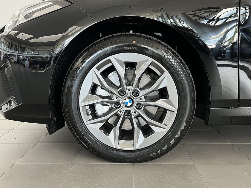 Bild 4 av BMW 120 PRIVATLEASING fr. 2.995kr/mån Auto 17" Park Assist