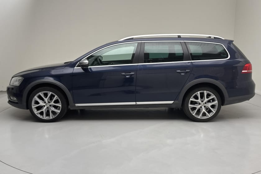 Bild 2 av Volkswagen Passat Alltrack 2.0 TDI 4M (177hk) Premium Värmare