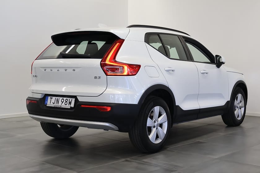 Bild 4 av Volvo XC40 B3 DCT Essential V-Hjul Kamera 1Ägare Navi