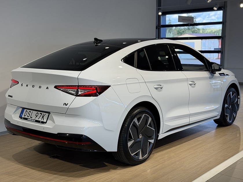 Bild 4 av Škoda Enyaq Coupé RS iV Skoda 80x 82kWh Dragkrok Backkamera Värmepump