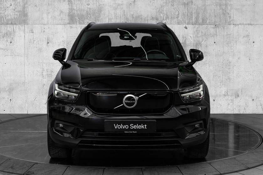 Bilde 3 av Volvo XC40 Recharge Plus FWD - Hengerfeste