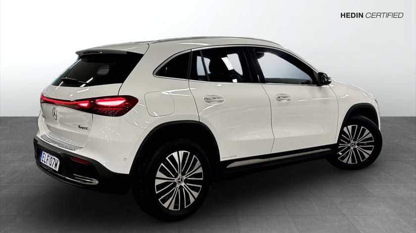 Bild 2 av Mercedes-Benz EQA 300 4MATIC 228HK / 15 000kr LADDKORT /