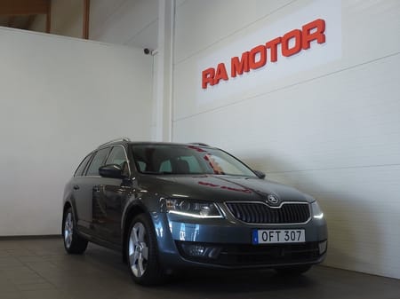 Škoda Octavia Kombi Skoda 1.4 TSI 150hk Style Premium Drag P-Värm Nav B-Kam