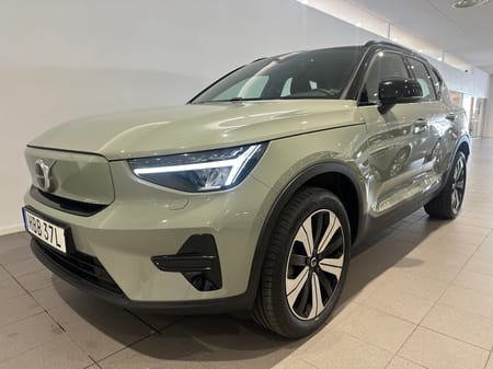 Volvo XC40 Recharge Core / Navigation / Dragkrok / Backkamera /