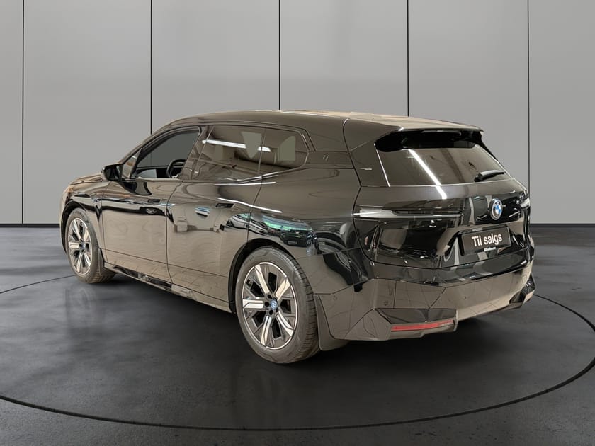 Bilde 3 av BMW iX xDrive40 
