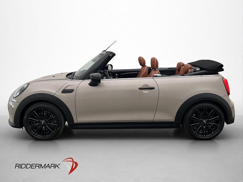 Bild 2 av MINI Cooper Convertible Cabriolet 136hk Cockpit Skinn Sensorer CarPlay