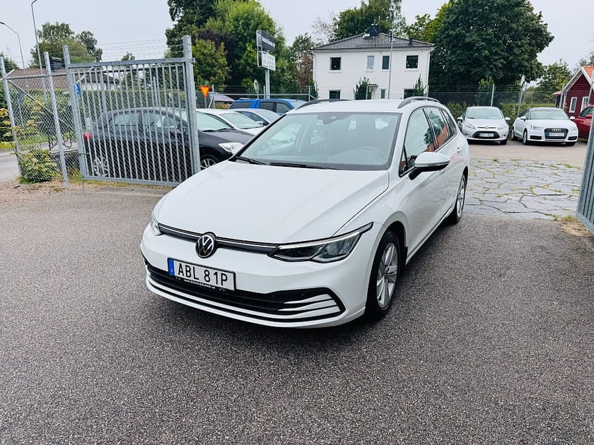 Bild 2 av Volkswagen Golf Sportscombi 1.5 TGI 131HK DSG / VÄRMARE / CARPLAY