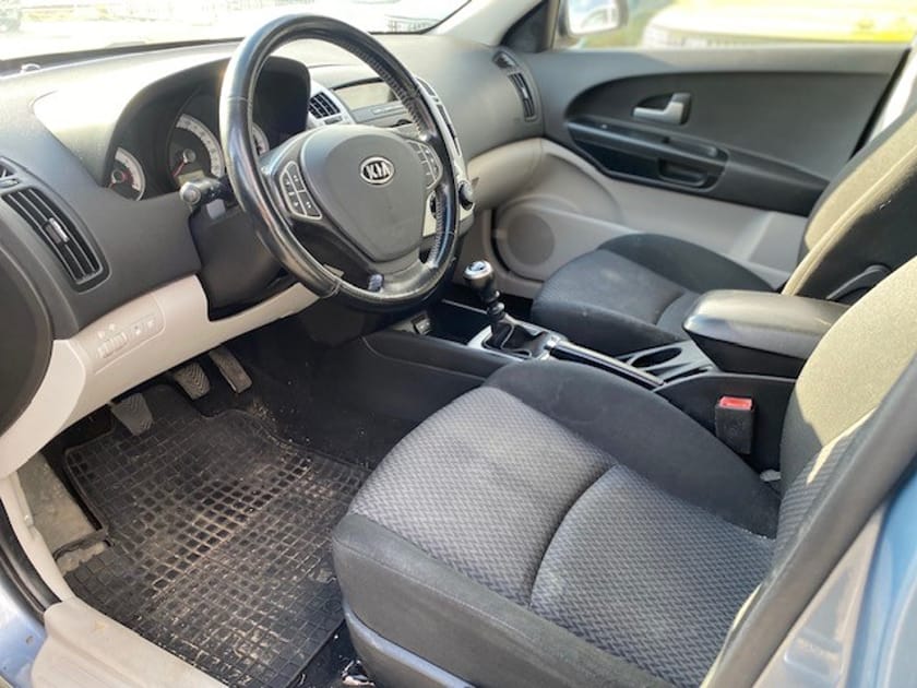 Bild 5 av Kia cee'd – EX, Besiktigad till 2027-07-31