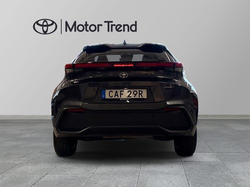 Bild 4 av Toyota C-HR PHEV Style Drag Vinterhjul