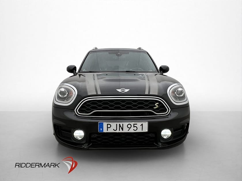 Bild 2 av MINI Countryman Cooper SE ALL4 Panorama H/K HUD Kamera Elstolar XL