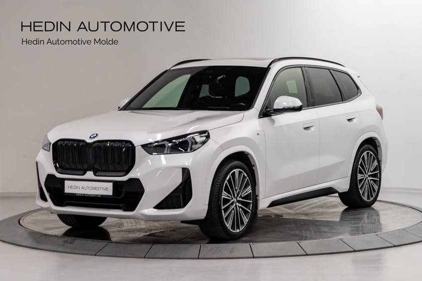 Bilde 1 av BMW iX1 xDrive30 Fully Charged