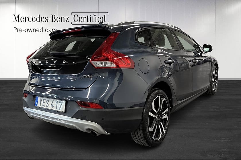 Bild 3 av Volvo V40 Cross Country T4 AWD Bus Adv Summum