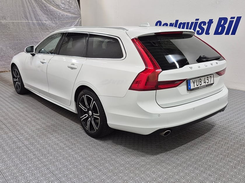 Bild 3 av Volvo V90 D4 190HK Momentum