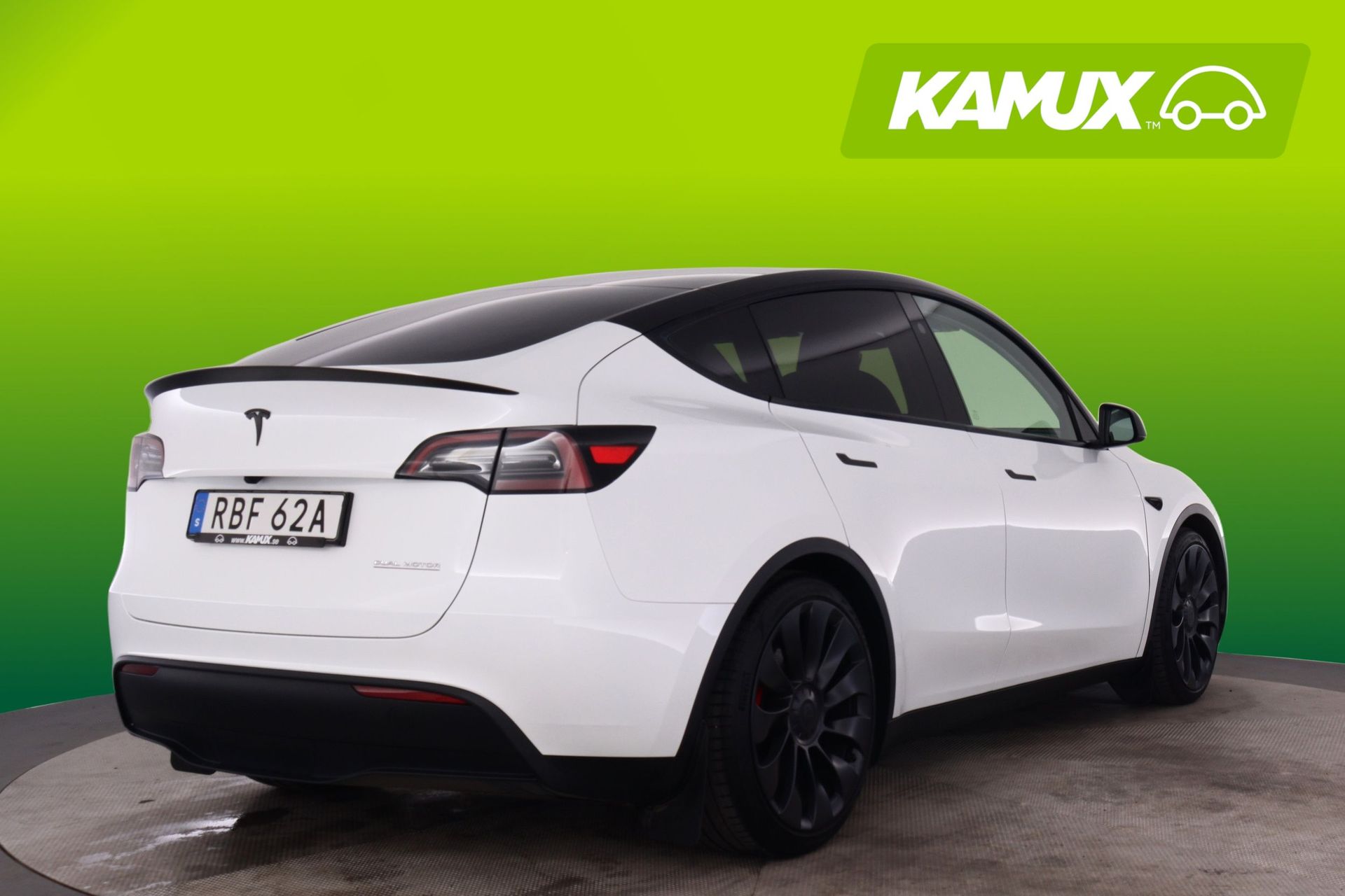 Tesla Model Y 2024, kuva 4/10