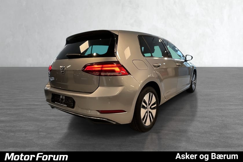 Bilde 5 av Volkswagen e-Golf VELUTSTYRT / SKINNSETER / NAVI / ACC / INNBYTTE