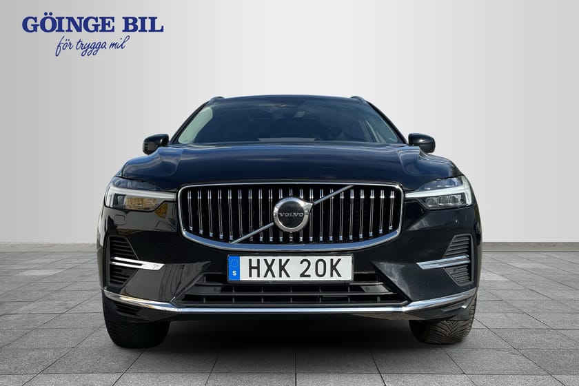 Bild 3 av Volvo XC60 Recharge T6 Core Edition Drag/ Navi/ Kamera/ Värmare/ Panorama