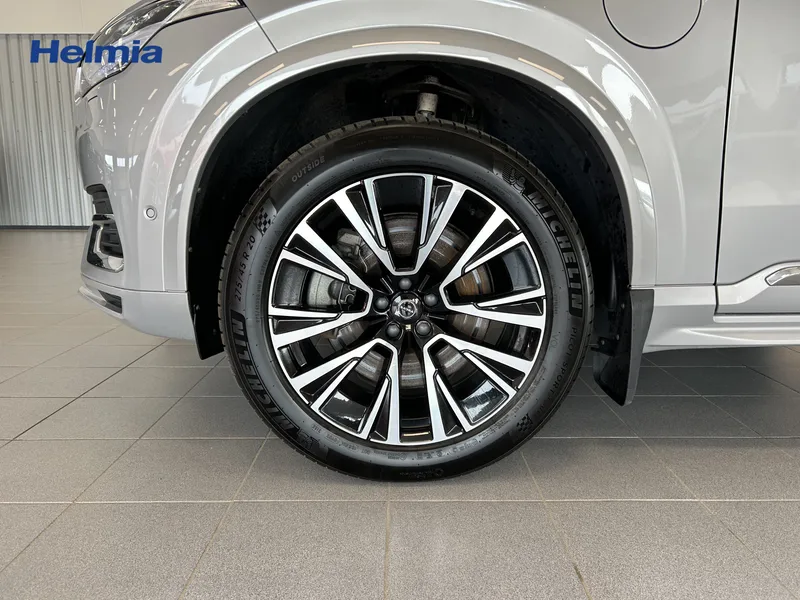 Bild 10 av 17 – Volvo XC90 7-seater Recharge T8 Ultimate Bright