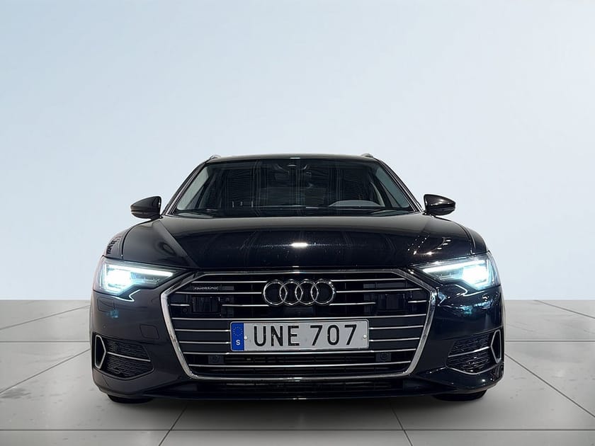 Bild 2 av Audi A6 Avant 45 TDI quattro 360° Cockpit GPS Drag Dvärm S/V-hjul