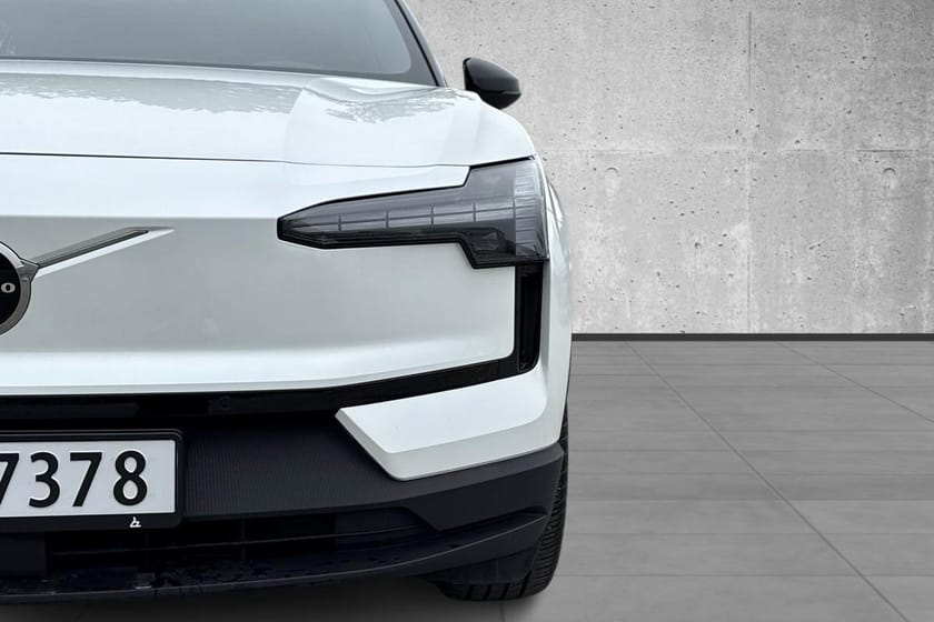 Bilde 3 av Volvo EX30 Twin Motor Performance 