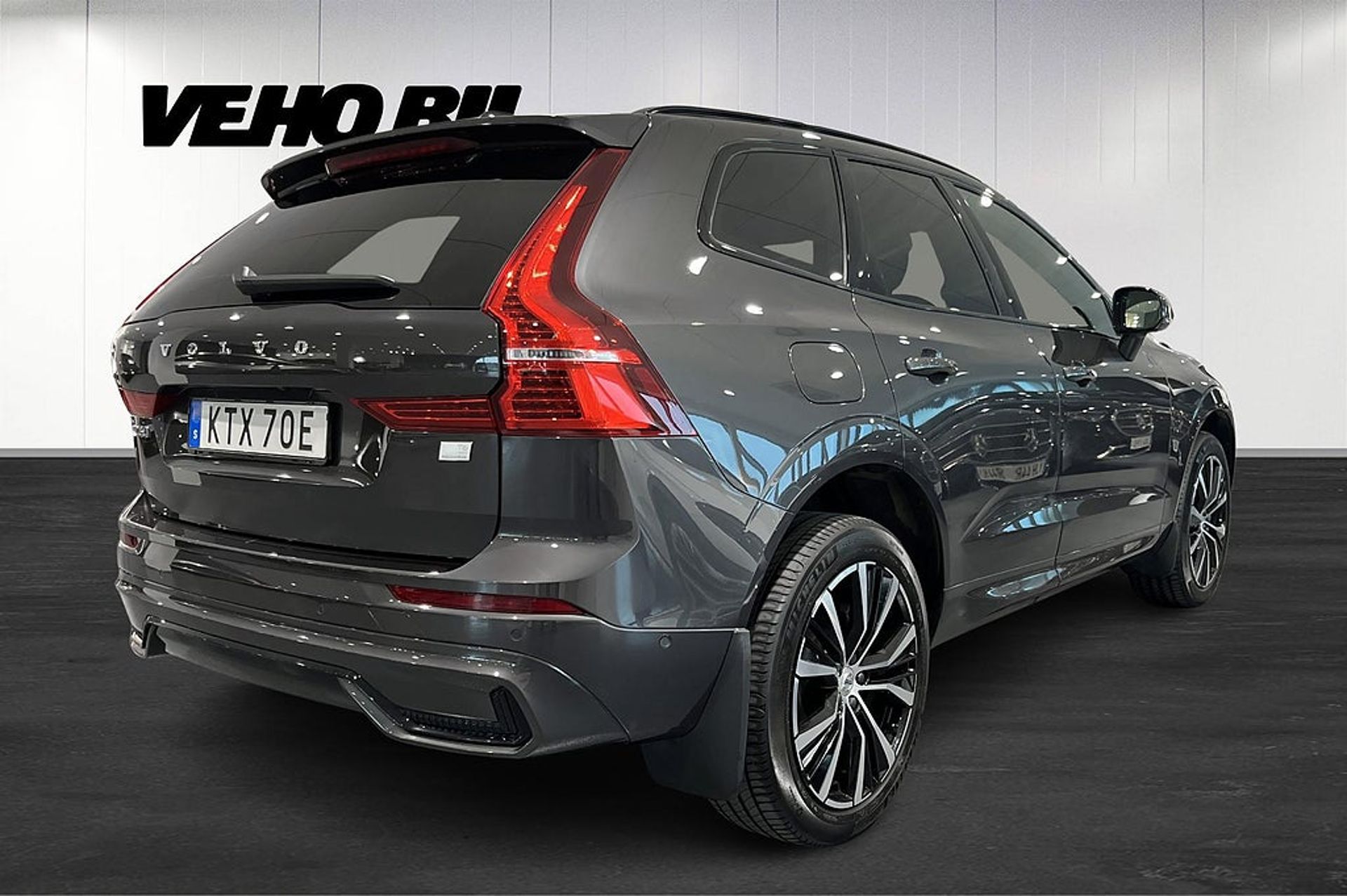 Volvo XC60 Recharge T6 AWD Ultimate Dark 2023, kuva 3/10