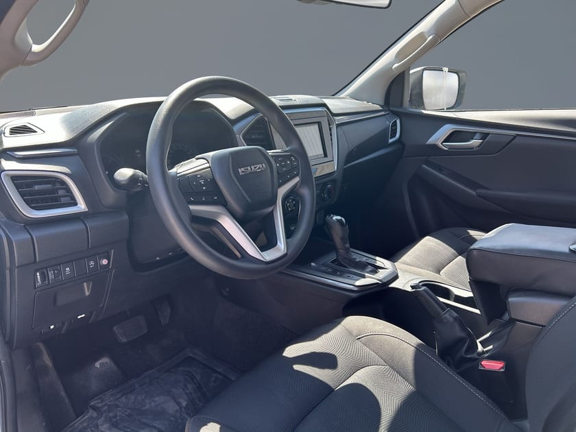 Bild 4 av Isuzu D-Max Space Cab XRM Extended AT