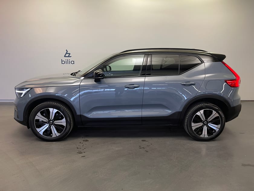 Bild 2 av Volvo XC40 Recharge Single Motor Core / 2.95% Ränta / Tonade rutor / Klimatpaket /