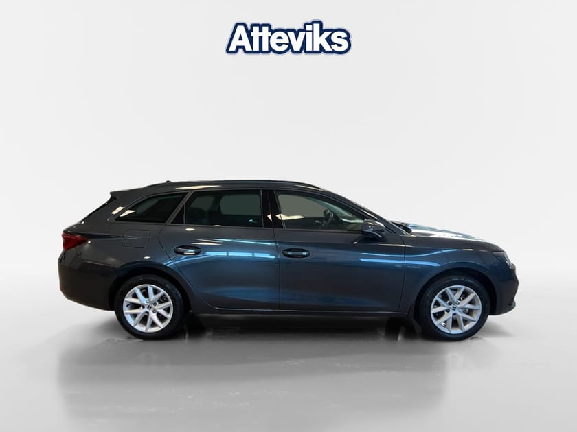 Bild 2 av SEAT Leon Sportstourer 1.0 eTSI 110hk *Dragkrok/Teknikpaket*