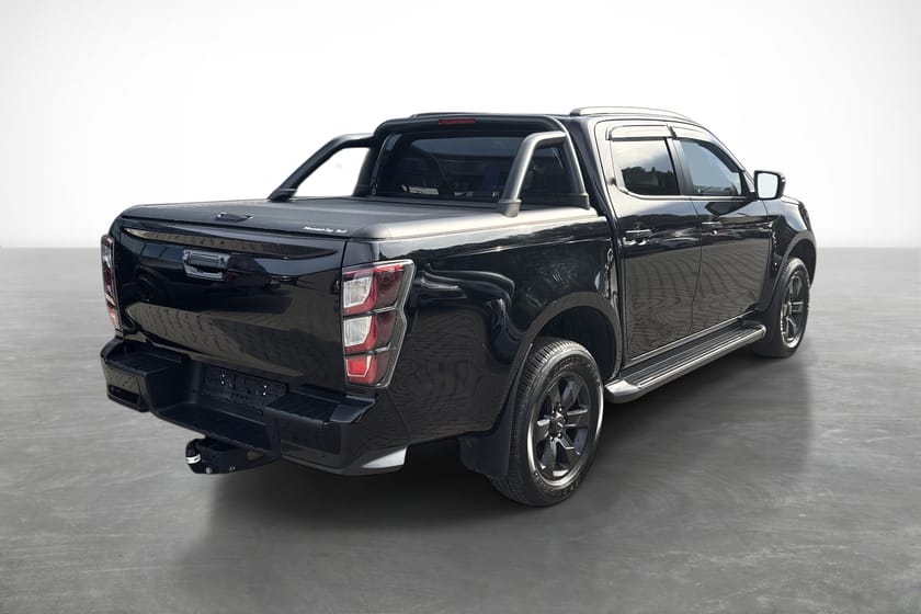 Bilde 5 av Isuzu D-Max Space Cab 1,9 Dobbel-Cab Black Edition, Eber+++