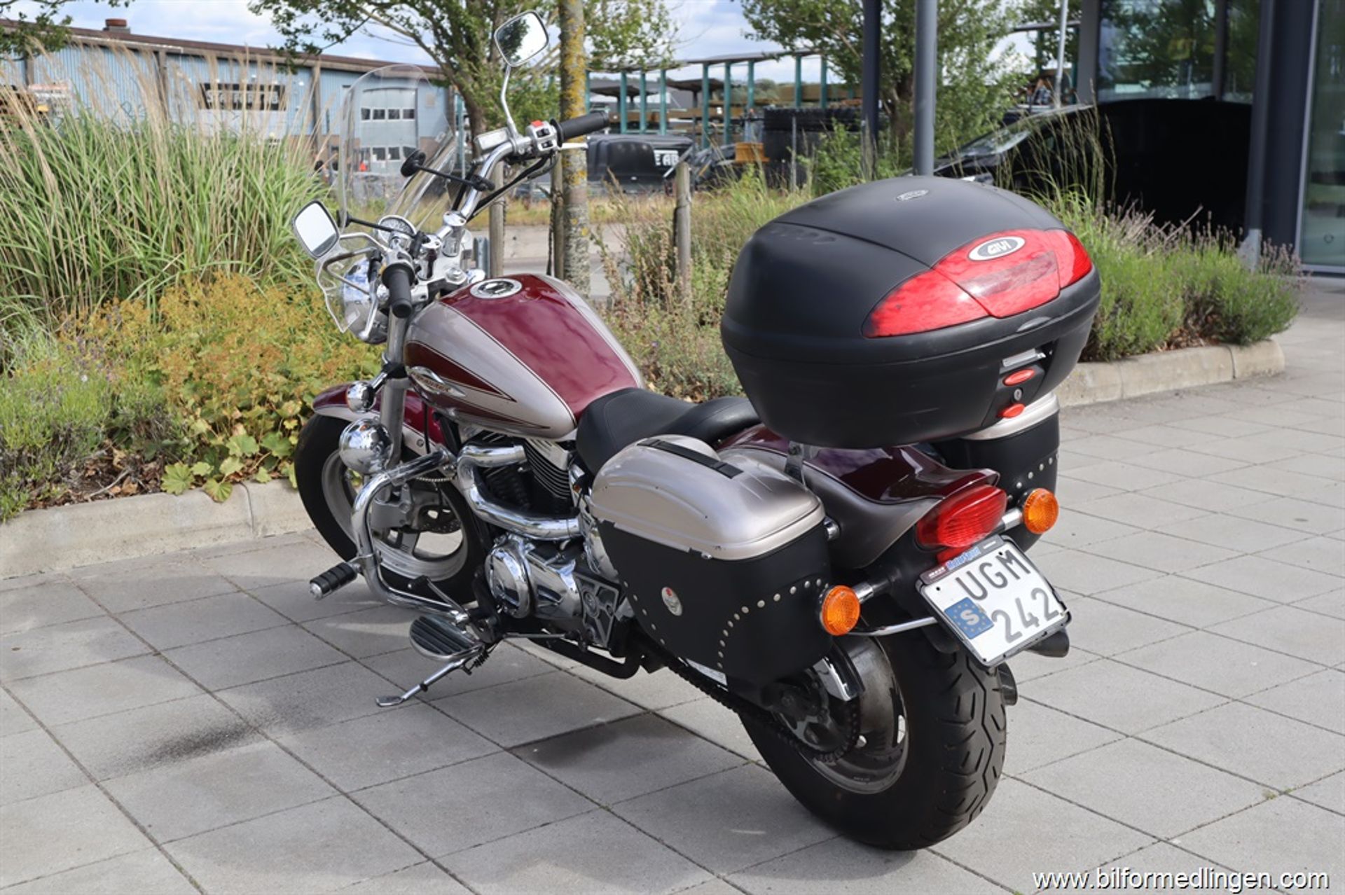 Suzuki Cycles Marauder VZ800 Marauder 1999, photo 6/16
