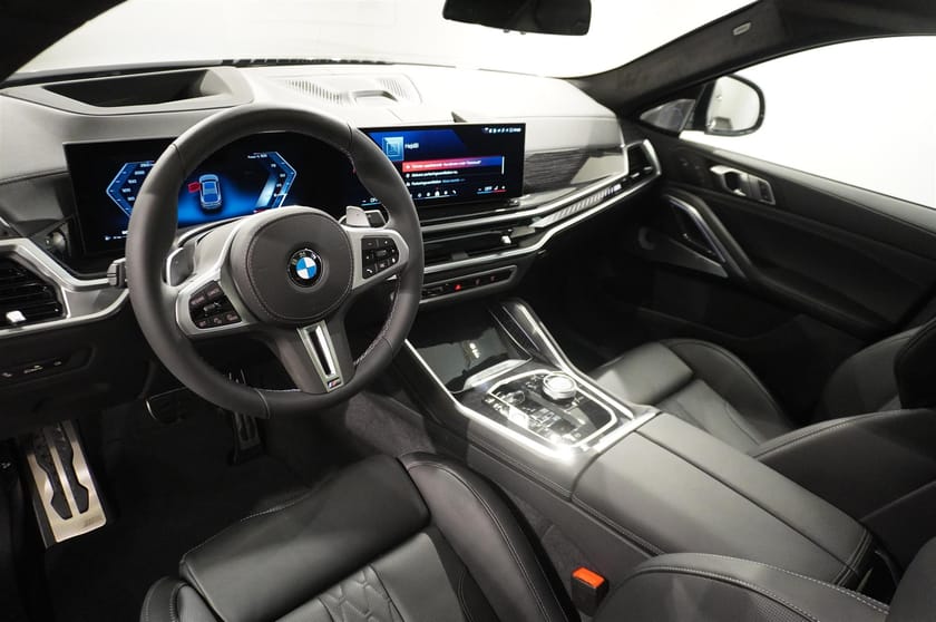 Bild 2 av BMW X6 M60i xDrive Innovation Comfort Bw Drag