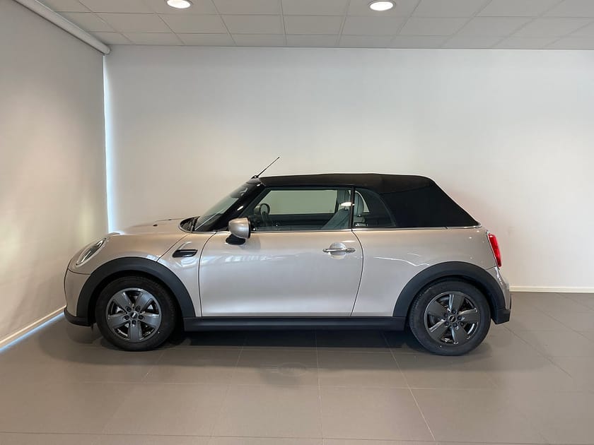 Bild 4 av MINI Cooper Convertible Keyless Farthållare