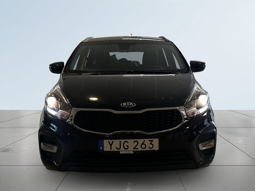 Bild 2 av Kia Carens 1.7 7-sits Drag Mvärm Navi B-kamera Rattvärme S&V-däck