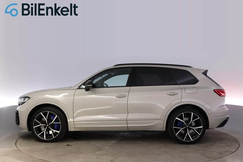 Bild 5 av Volkswagen Touareg R eHybrid Pano HUD Dynaudio Drag Moms