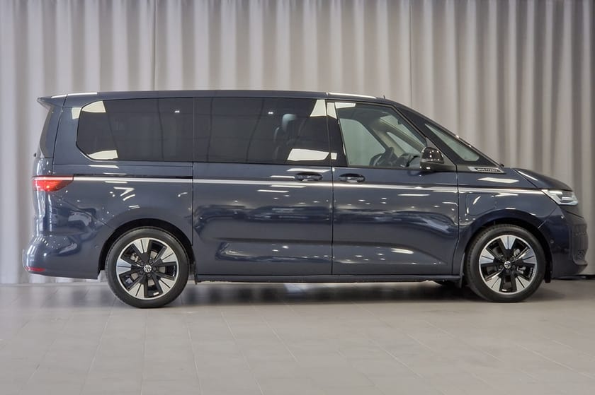 Bild 4 av Volkswagen Multivan eHybrid 4M STYLE HJULBAS: 3124 MM LÅNGT ÖVERHÄNG MOT