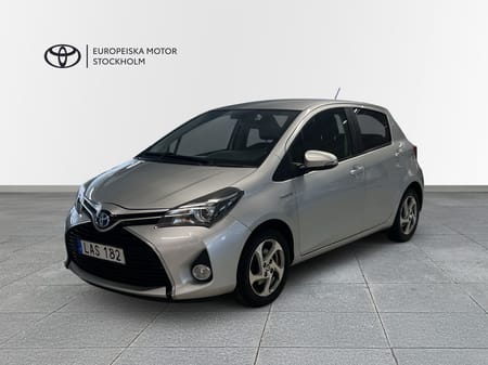 Toyota Yaris Hybrid 1,5 HSD Active / V-Hjul / Motorvärmare