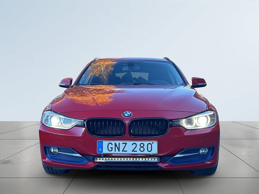 Bild 2 av BMW 320d xDrive M Performance Touring