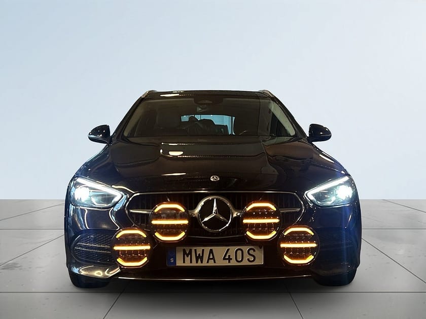 Bild 2 av Mercedes-Benz C 300 T de 4MATIC 4M 9G Avantgarde MOMS/Värmare/SoV/Ad.Fhåll
