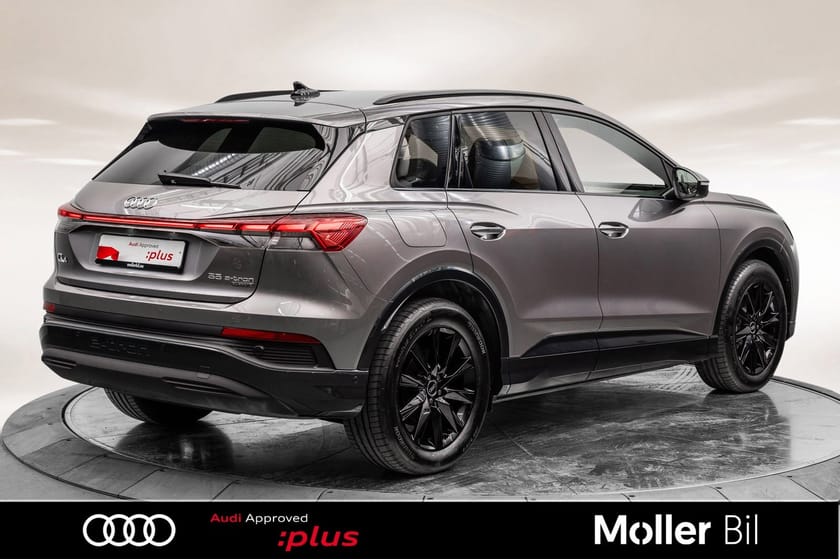 Bilde 5 av Audi Q4 55 e-tron quattro quattr s line pro