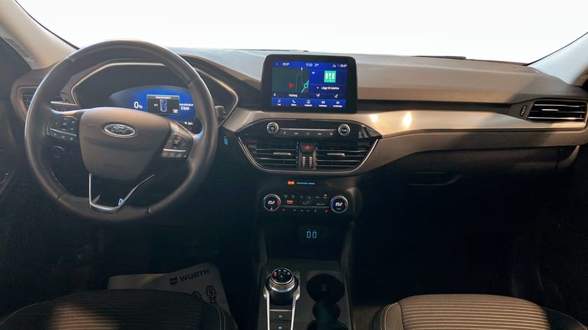 Bild 4 av Ford Kuga Plug-In Hybrid Titanium PHEV 225hk privatleasing fr 3495