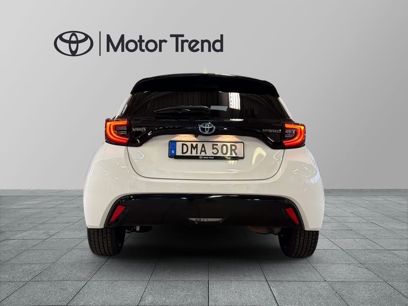 Bild 5 av Toyota Yaris Hybrid CVT 116hk,Style,1.400mil,GPS