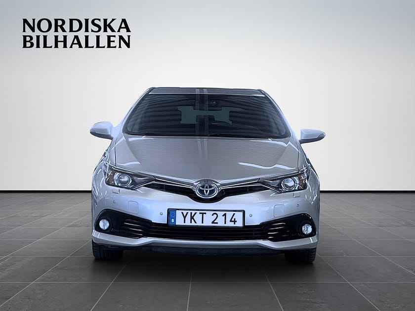 Bild 2 av Toyota Auris Hybrid e-CVT Active Plus Kamera Dragkrok Bluetooth